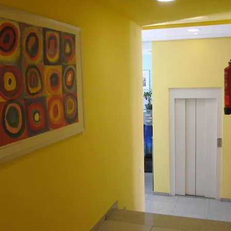 Hotel Blauet By Bossh El Prat de Llobregat